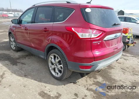 2016 Ford Escape Titanium из США, поврежденный, VIN 1FMCU0JX7GUA03022